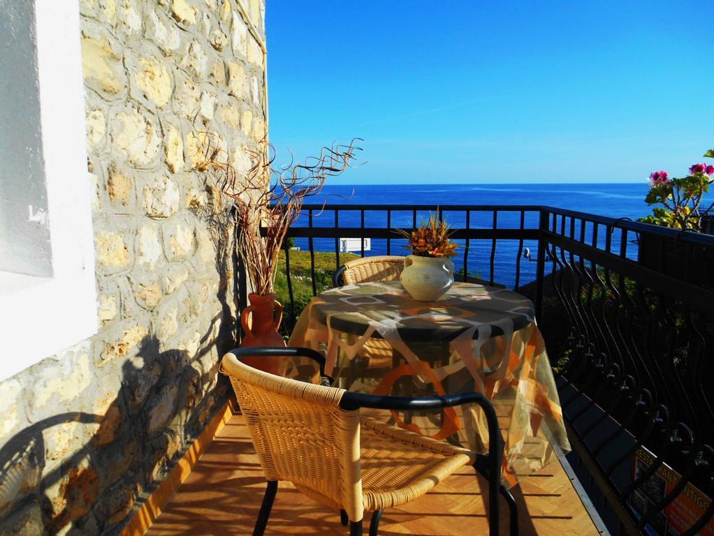 Apartments Zuto Ulcinj Zewnętrze zdjęcie