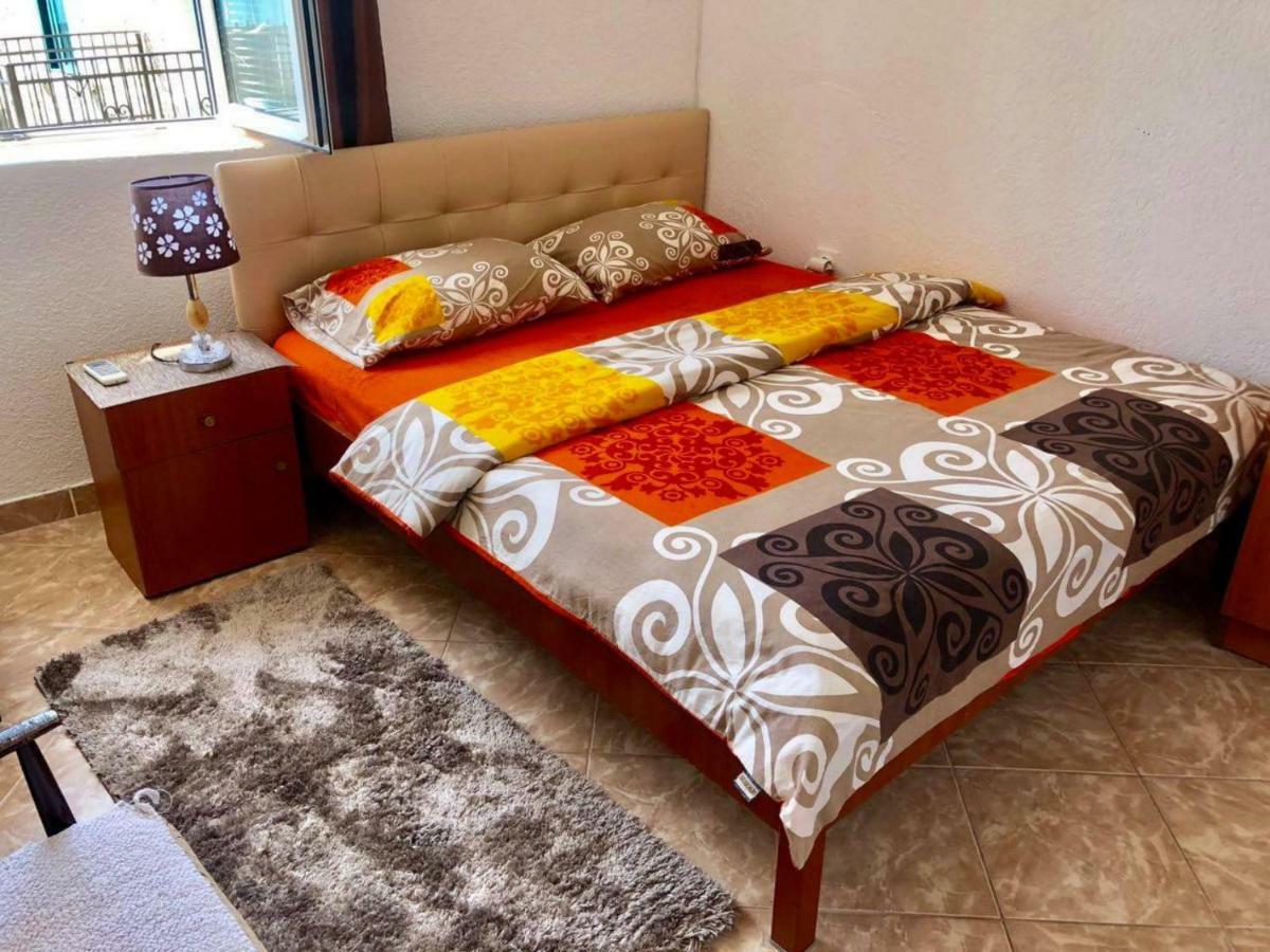 Apartments Zuto Ulcinj Zewnętrze zdjęcie